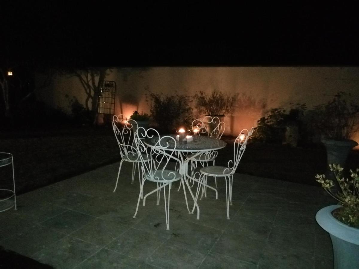 Longere Villariane Naveil Exterior photo